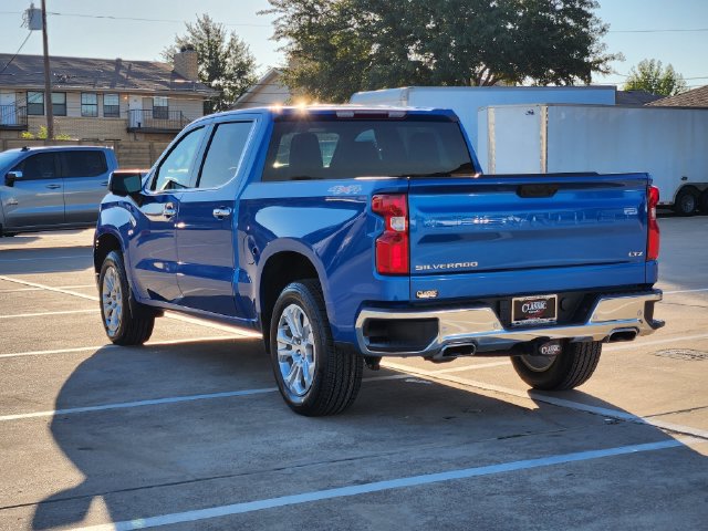 Used 2024 Chevrolet Silverado 1500 LTZ AWD/4WD image 3