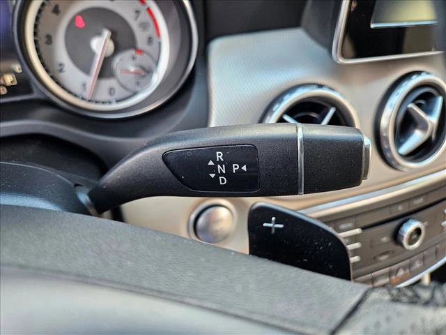 Used 2017 Mercedes-Benz GLA 250 image 12