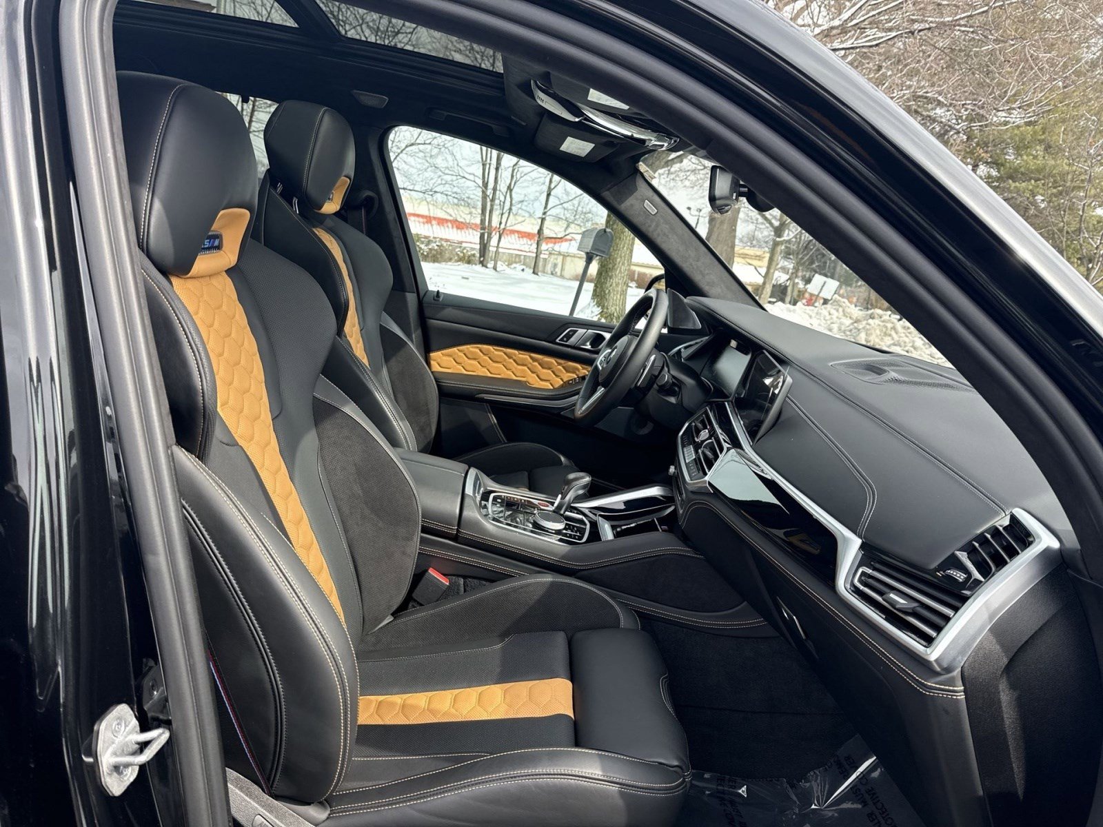 Used 2023 BMW X5 M w/ Competition Package image 26