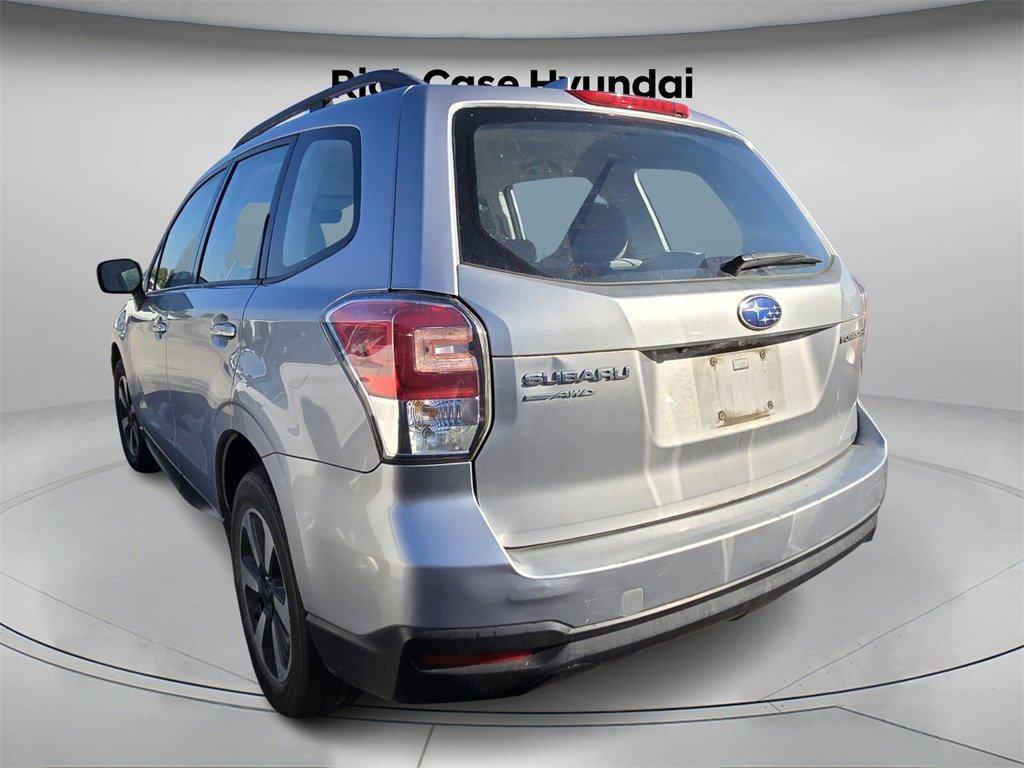 Used 2018 Subaru Forester 2.5i w/ Alloy Wheel Package image 6