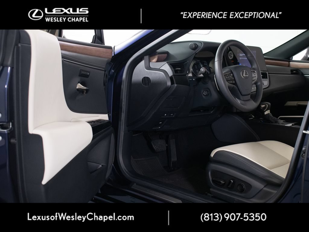Used 2025 Lexus ES 350 w/ Premium Package FWD image 20