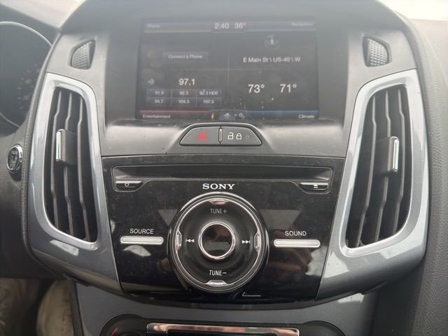 Used 2014 Ford Focus Titanium image 25