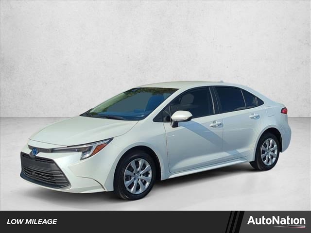 Used 2025 Toyota Corolla LE