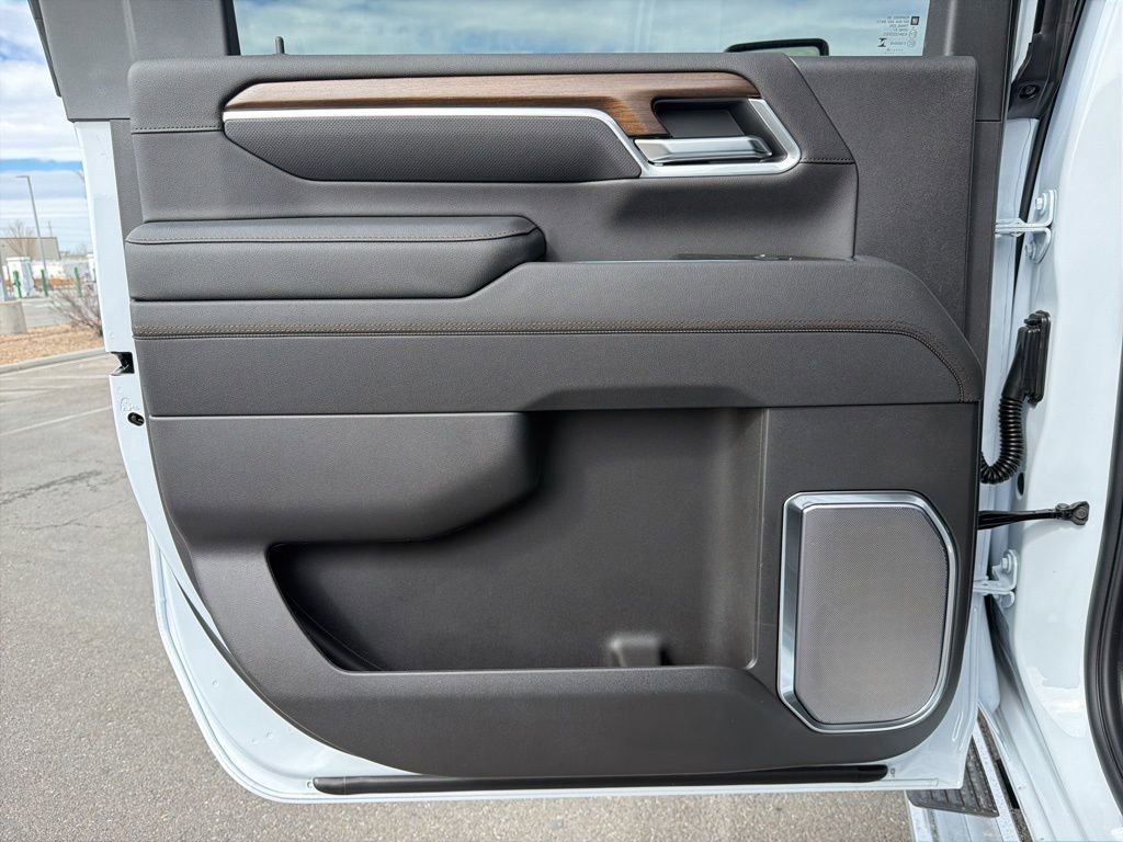 New 2026 Chevrolet Silverado 3500 High Country w/ High Country Premium Package image 27