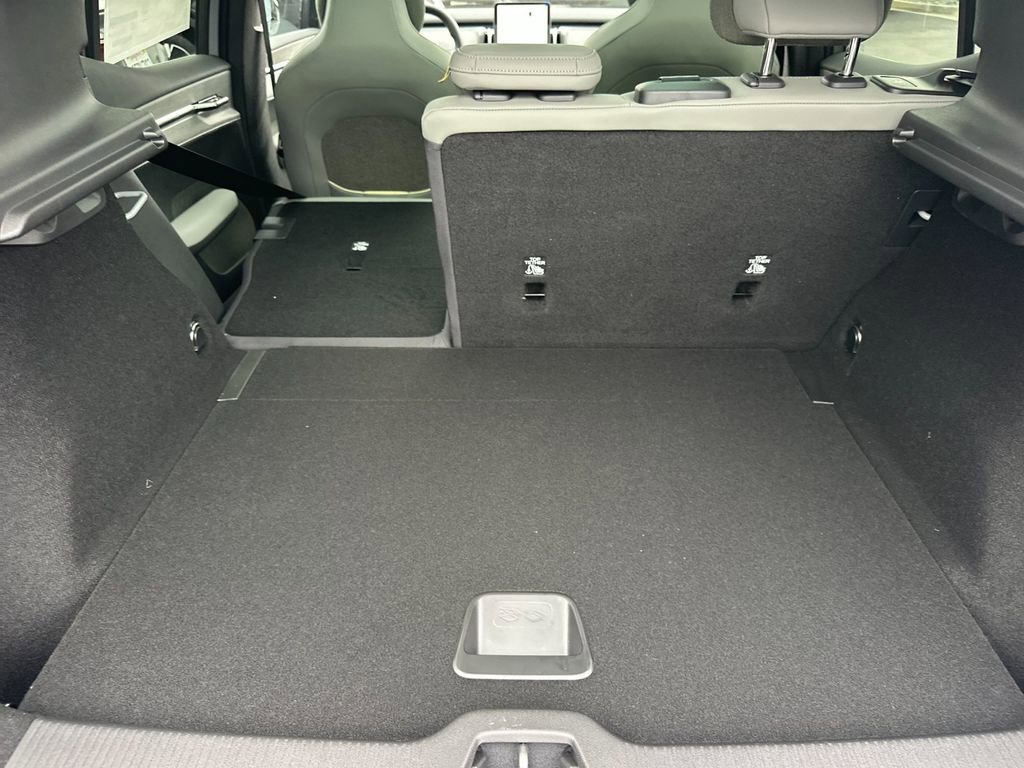 New 2026 Volvo EX30 Ultra w/ Climate Package image 14