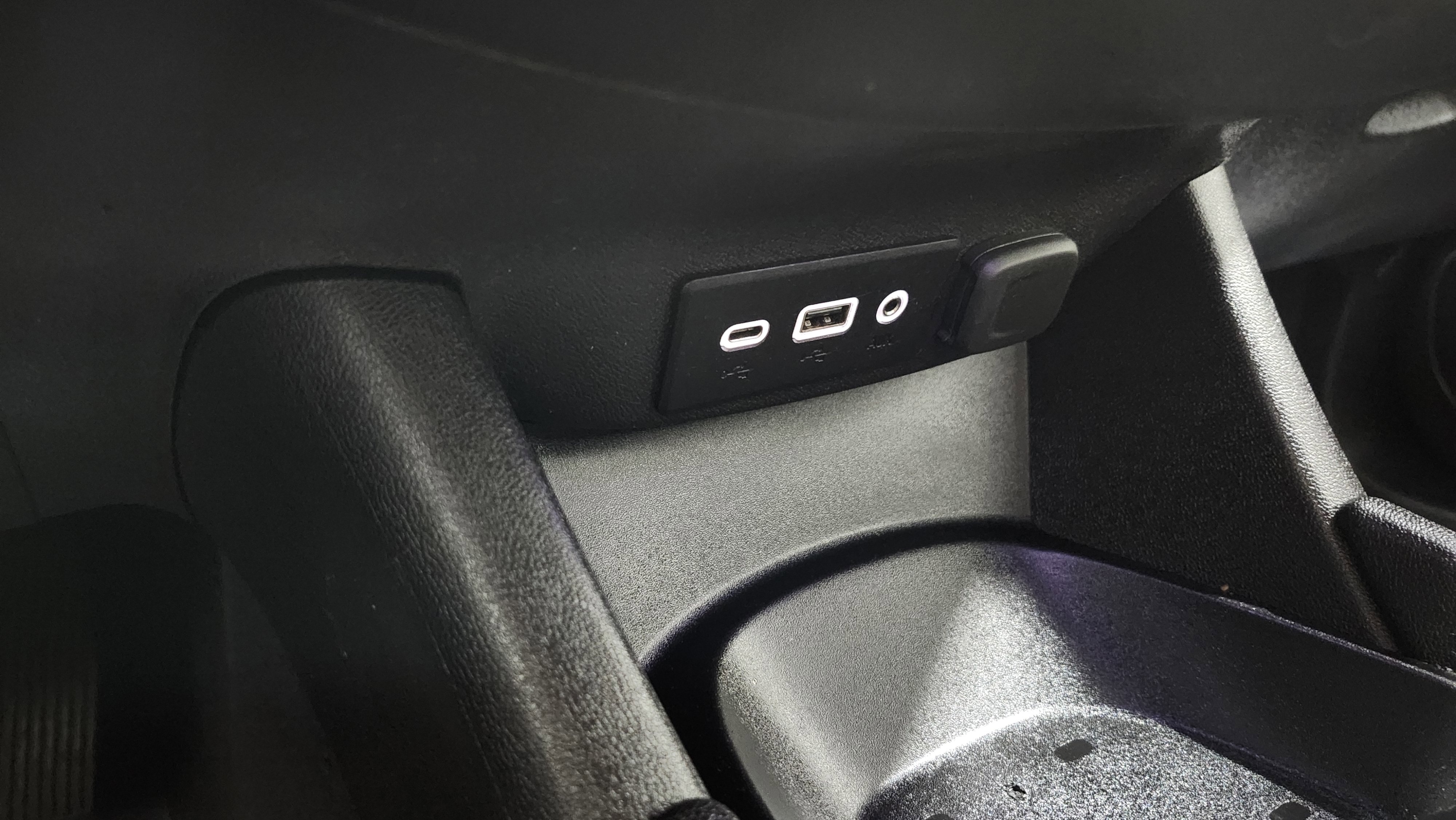 Used 2021 Chevrolet Malibu LS image 9