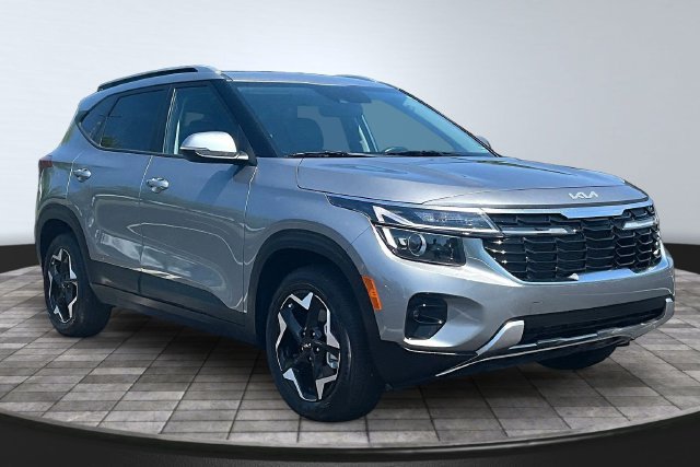 Certified 2026 Kia Seltos S AWD/4WD image 3