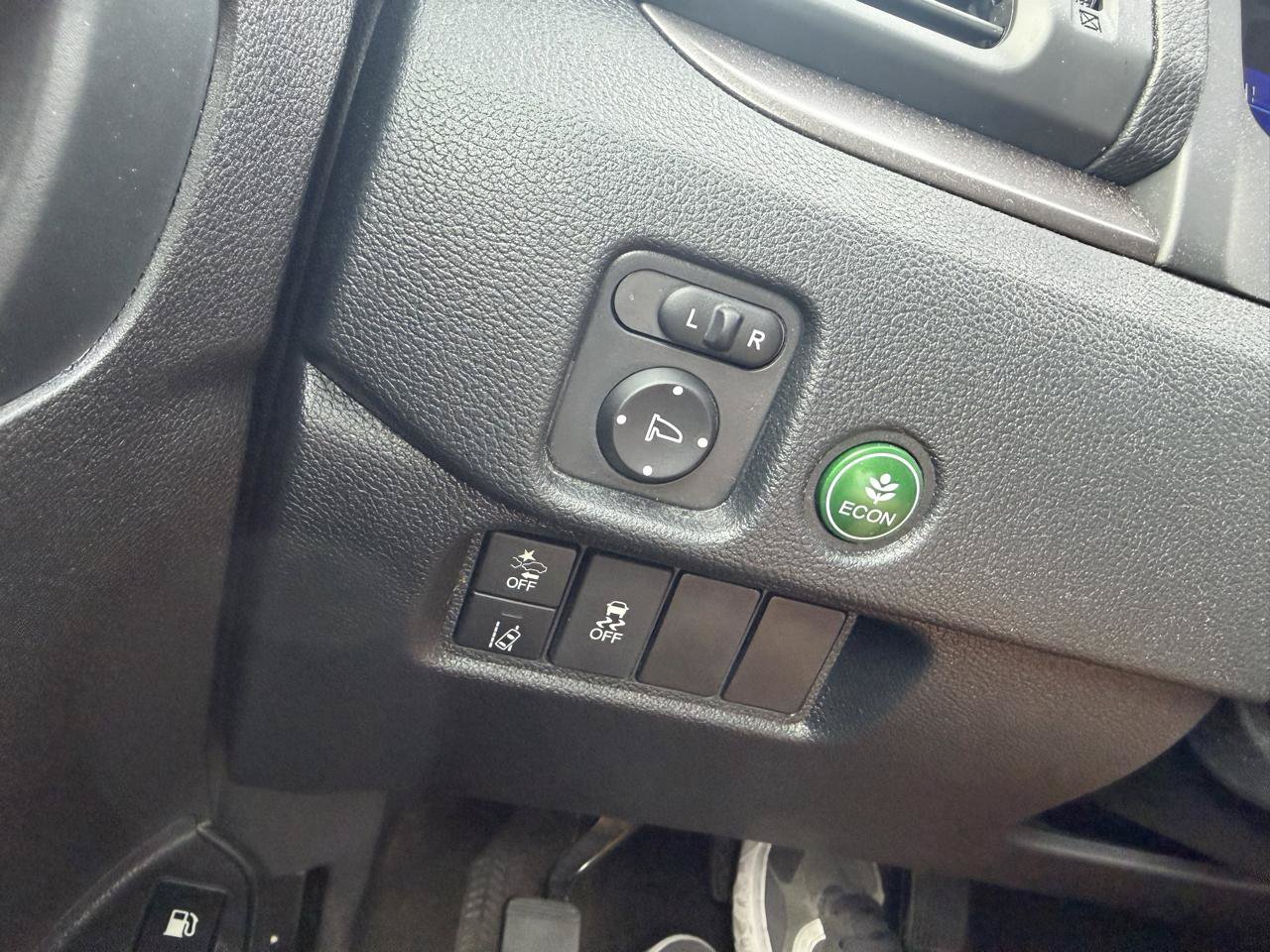 Used 2022 Honda Pilot Sport image 16