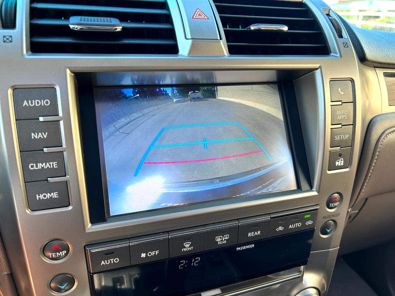 Used 2017 Lexus GX 460 Premium image 22