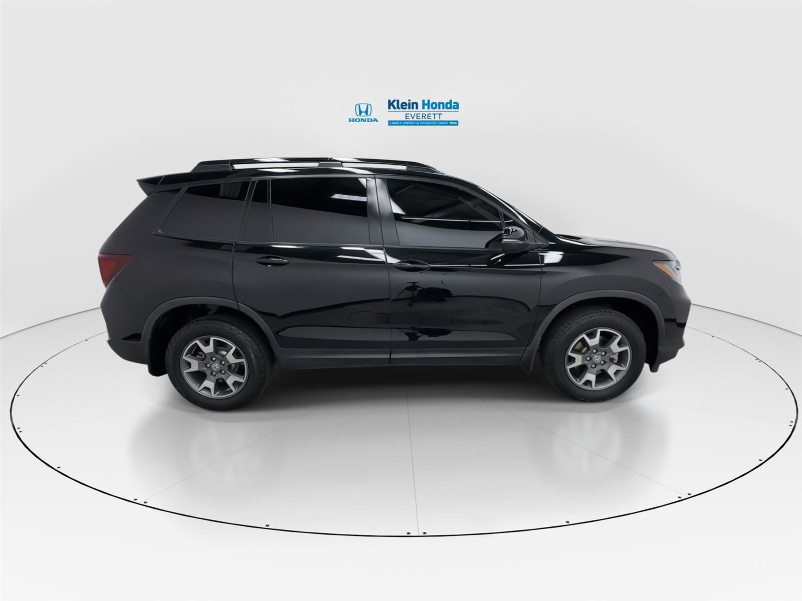Used 2022 Honda Passport TrailSport image 3