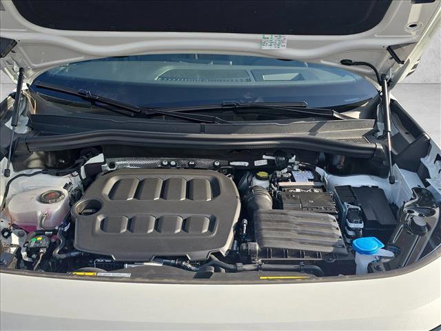 New 2026 Volkswagen Tiguan SE R-Line image 19