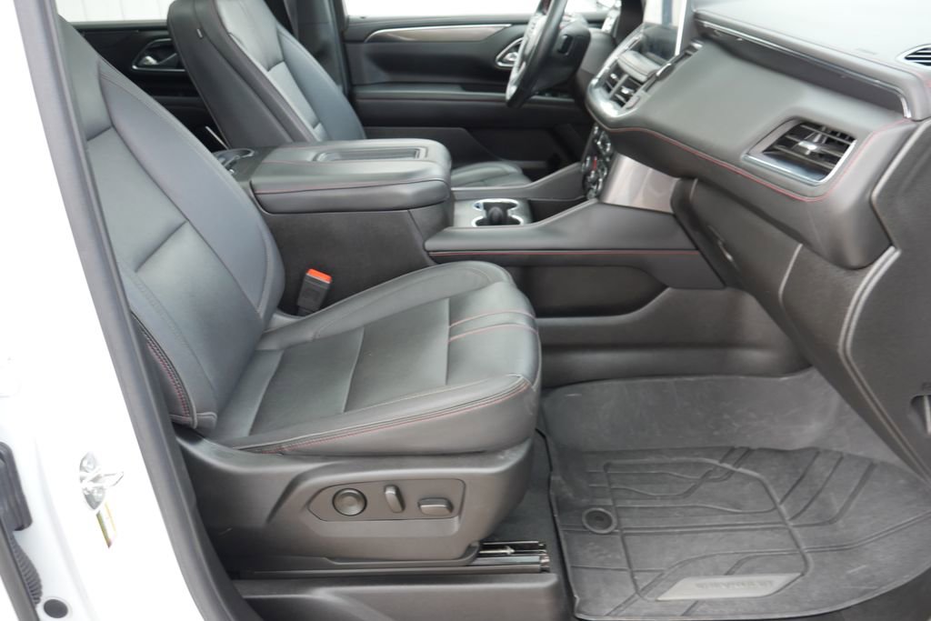 Used 2023 Chevrolet Tahoe RST w/ Luxury Package AWD/4WD image 21