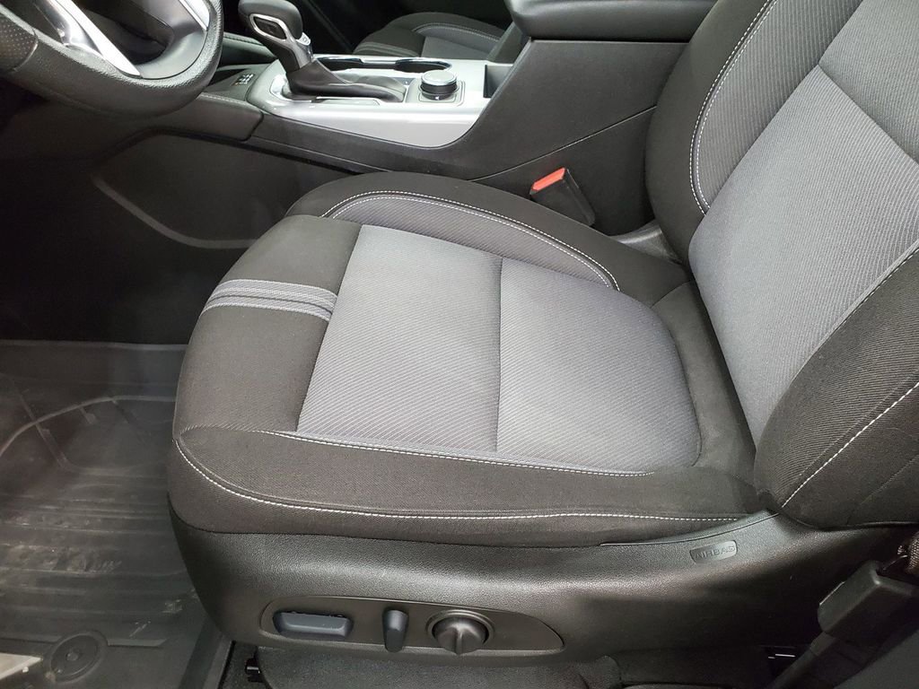 Used 2024 Chevrolet Blazer LT w/ Convenience Package FWD image 13