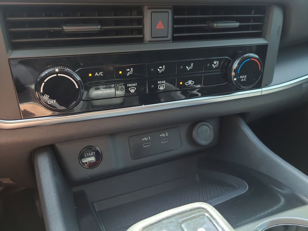 Certified 2024 Nissan Rogue S image 21