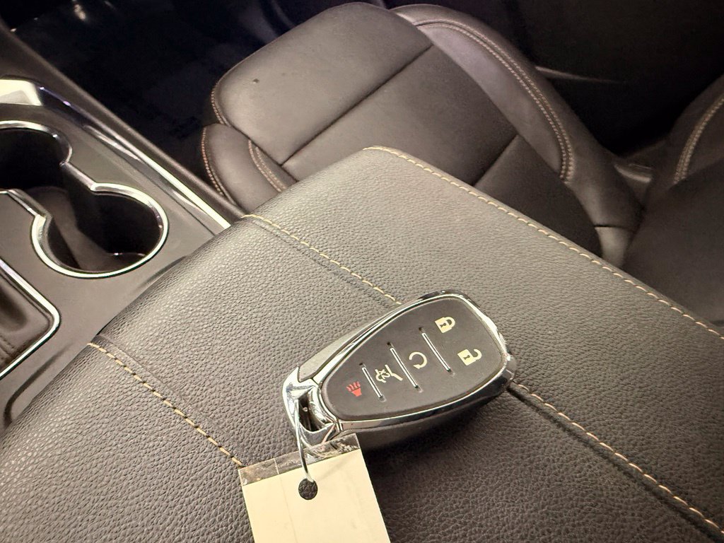Used 2019 Chevrolet Traverse RS w/ LPO, Floor Liner Package FWD image 31