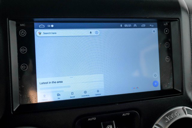 Used 2013 Jeep Wrangler Unlimited Rubicon image 20