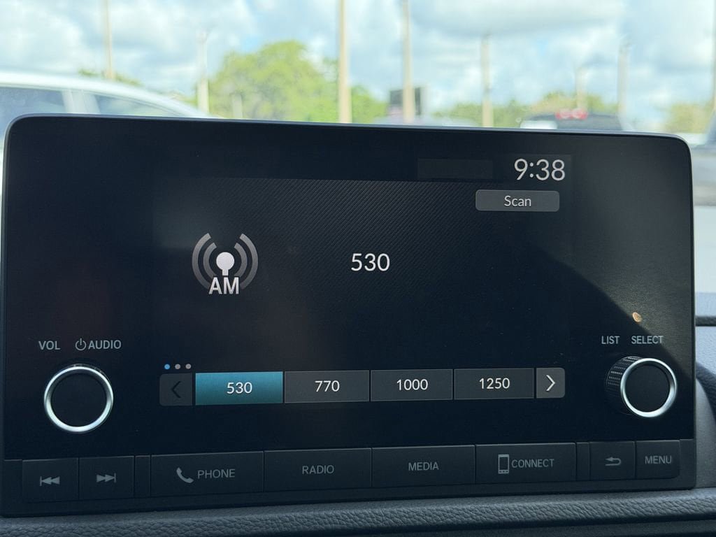 Used 2024 Honda CR-V EX image 22