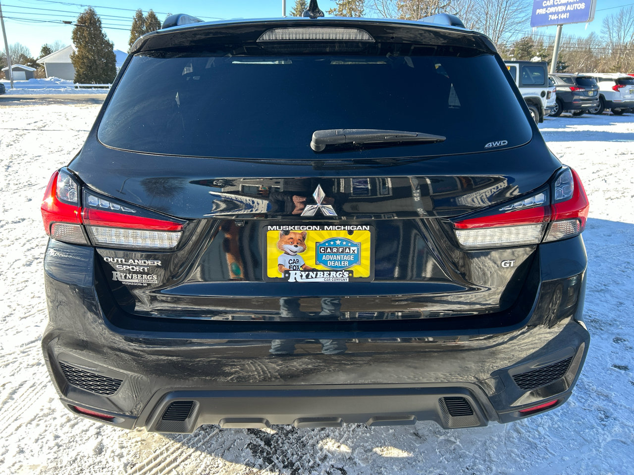 Used 2021 Mitsubishi Outlander Sport GT image 3