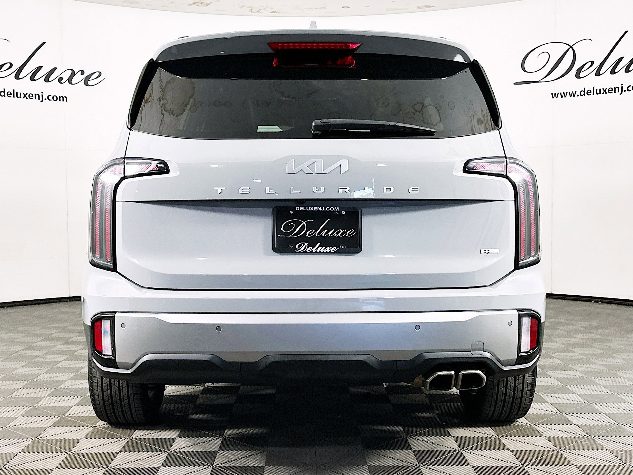 Used 2023 Kia Telluride SX X-Line AWD/4WD image 5