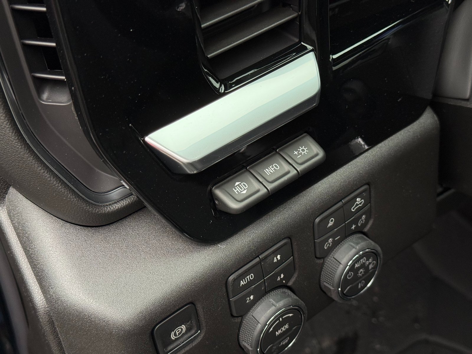 New 2026 Chevrolet Silverado 1500 High Country image 29