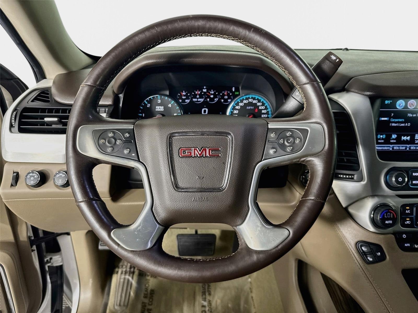 Used 2017 GMC Yukon SLT w/ Open Road Package AWD/4WD image 12
