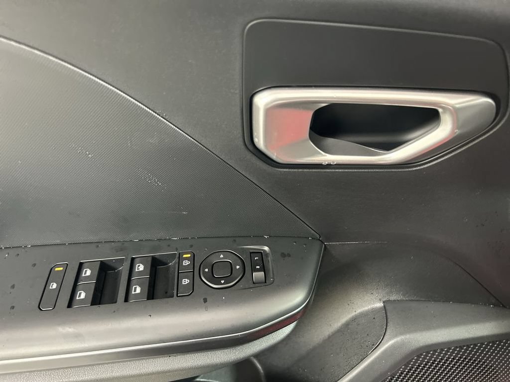 New 2026 Kia K4 FWD image 12