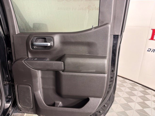 Used 2020 Chevrolet Silverado 1500 Custom w/ Custom Value Package RWD image 37