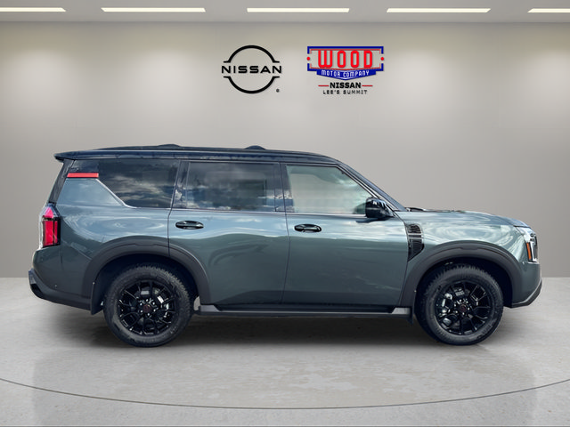 New 2026 Nissan Armada PRO-4X w/ Captain's Chari Seat Package AWD/4WD image 2