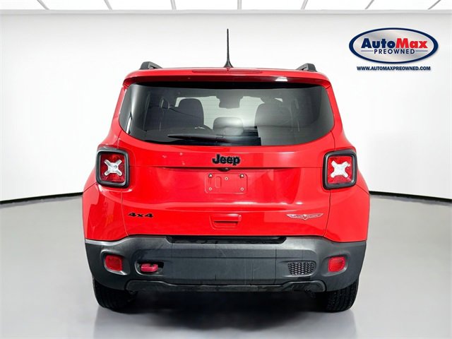 Used 2023 Jeep Renegade Trailhawk image 7