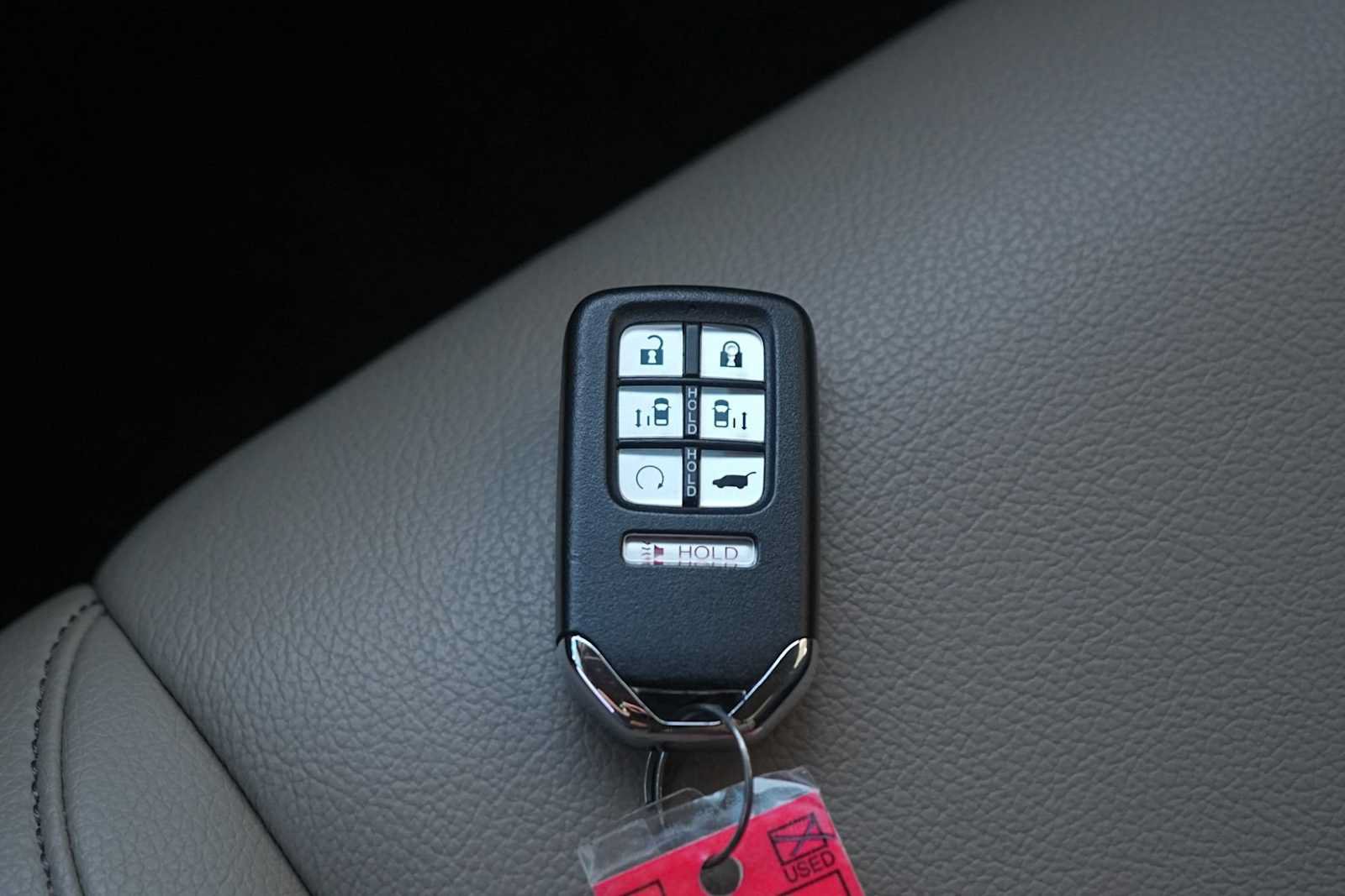 Used 2023 Honda Odyssey Touring image 28