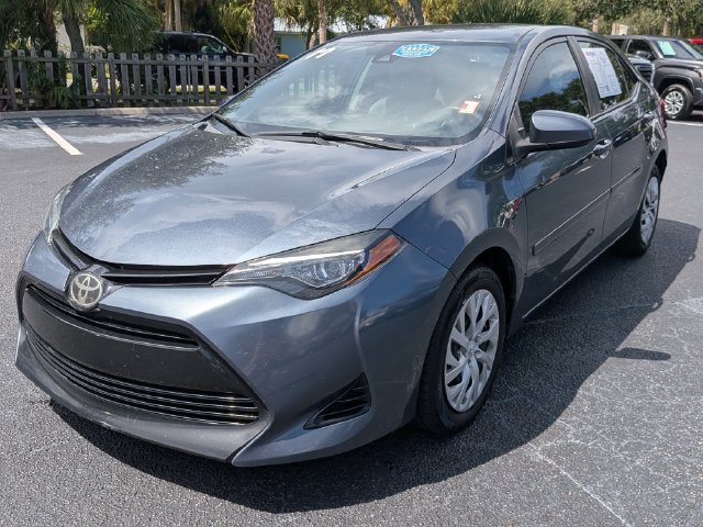 Used 2018 Toyota Corolla LE FWD image 7