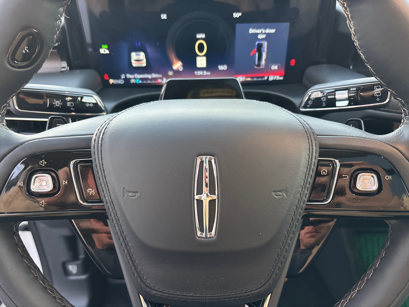 New 2027 Lincoln Aviator Reserve AWD/4WD image 15