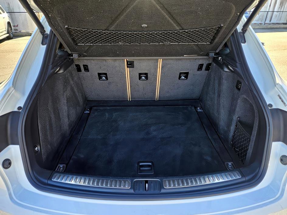 Used 2018 Porsche Macan image 13