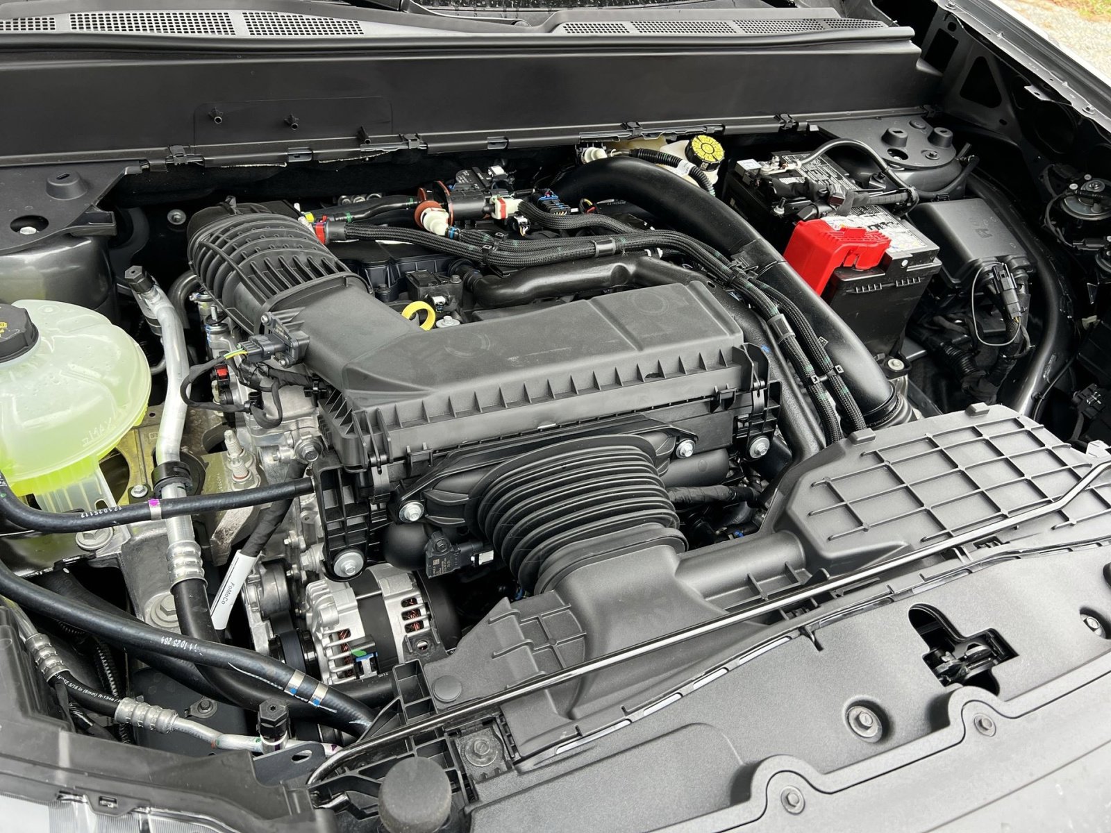 New 2025 Ford Maverick XLT w/ Equipment Group 302A image 26