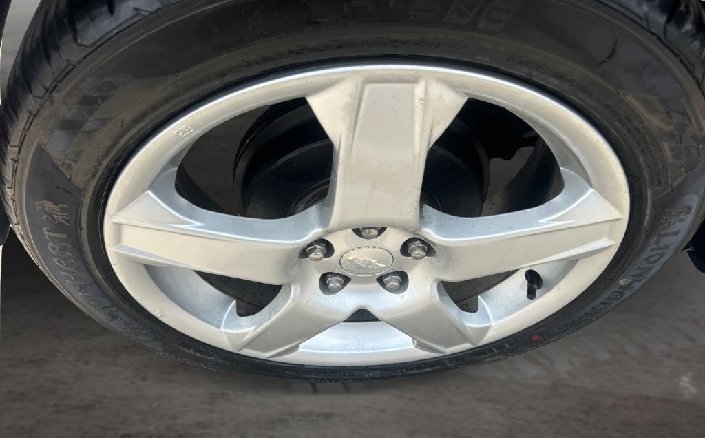 Used 2013 Chevrolet Sonic LTZ FWD image 16