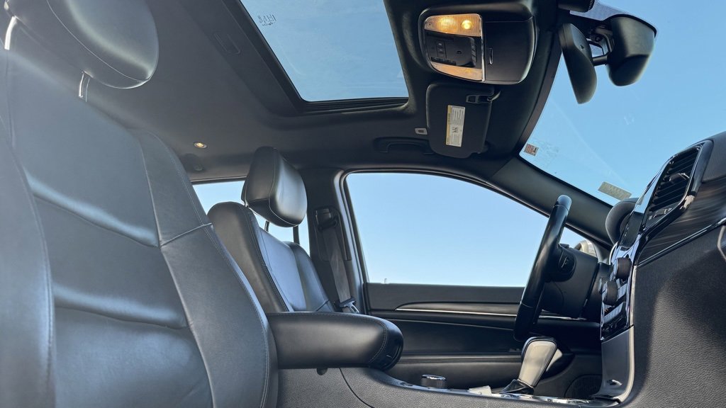 Used 2021 Jeep Grand Cherokee Limited image 21