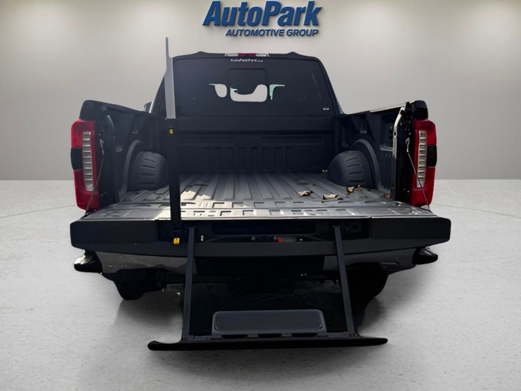 New 2026 Ford F350 XLT w/ XLT Premium Package image 9