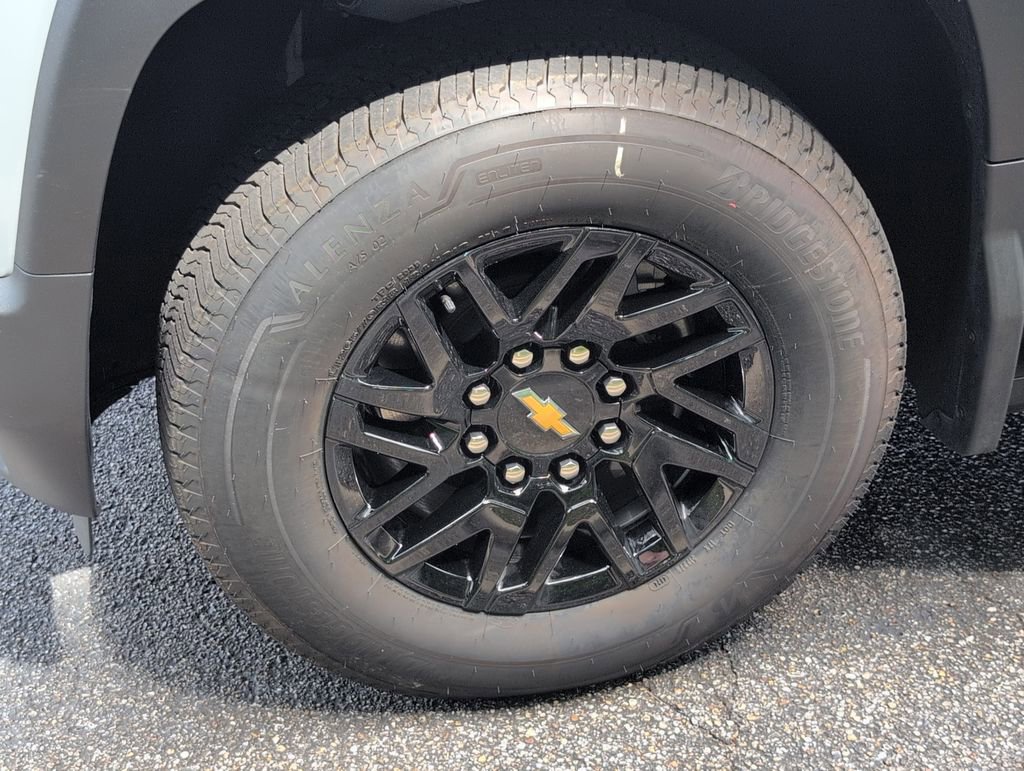 New 2025 Chevrolet Silverado EV LT AWD/4WD image 11