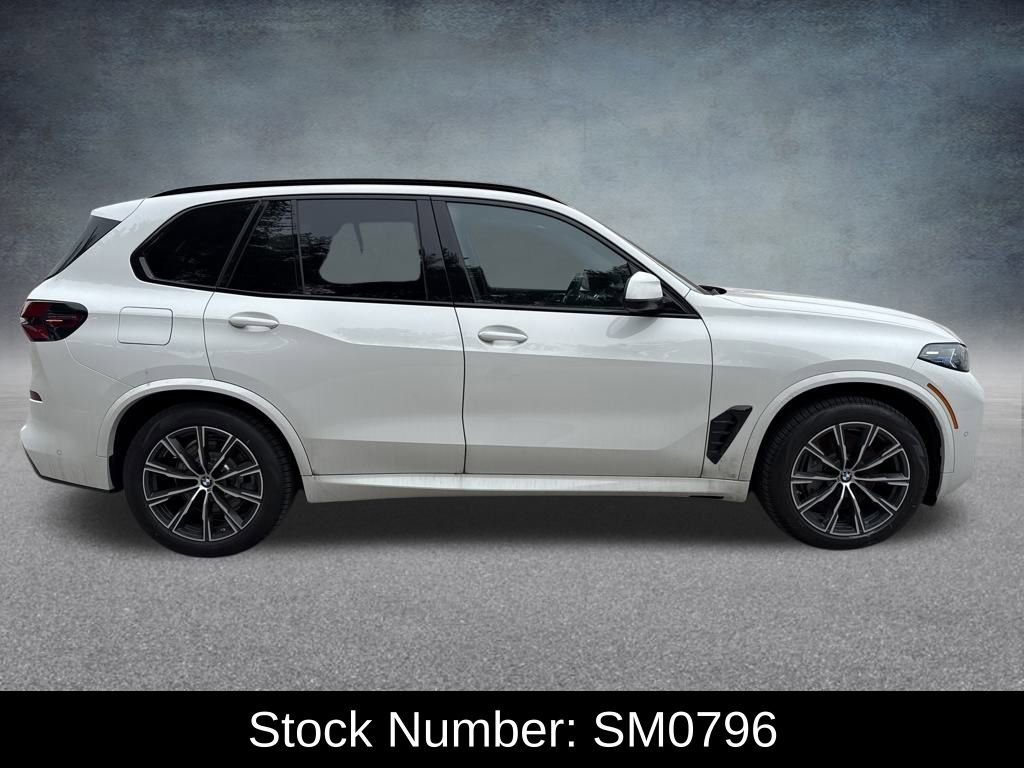 New 2026 BMW X5 xDrive50e image 6