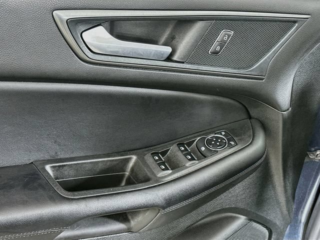 Used 2024 Ford Edge SE w/ Black Appearance Package AWD/4WD image 10