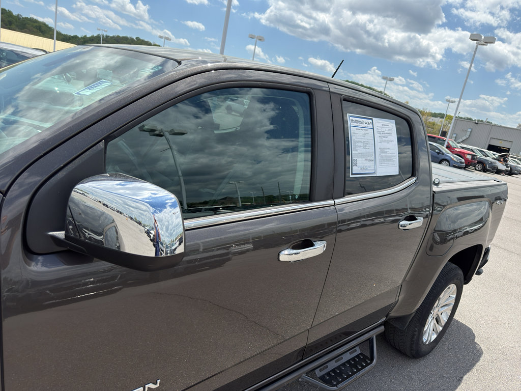 Used 2020 GMC Canyon SLT w/ Trailering Package image 15