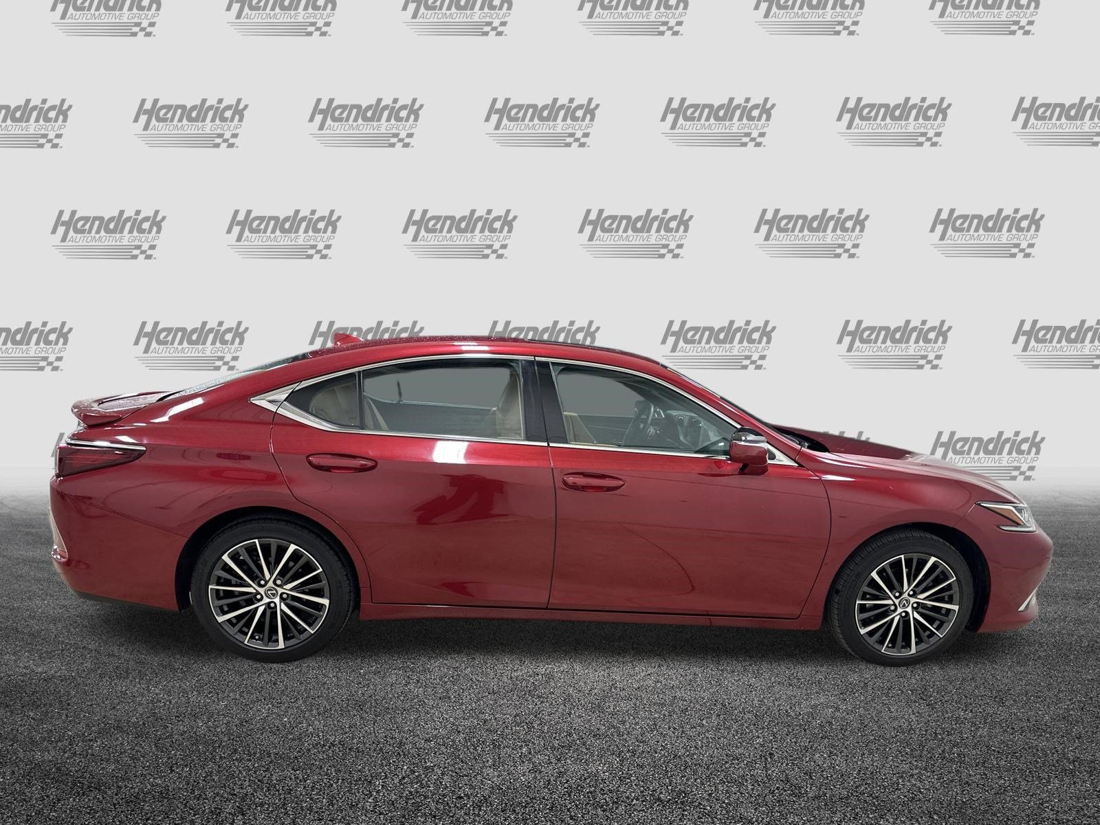 Certified 2023 Lexus ES 350 w/ Premium Package image 11