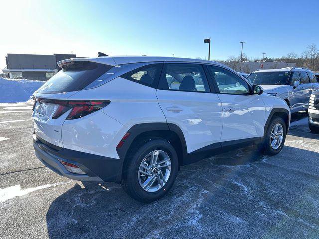 New 2026 Hyundai Tucson SE image 3