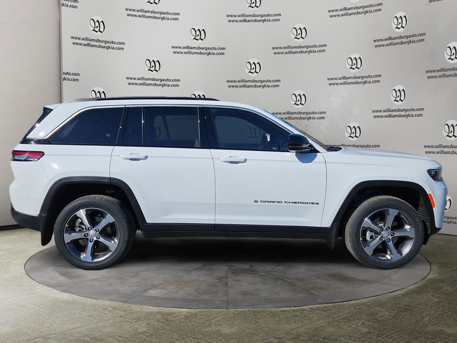 New 2026 Jeep Grand Cherokee Limited image 6