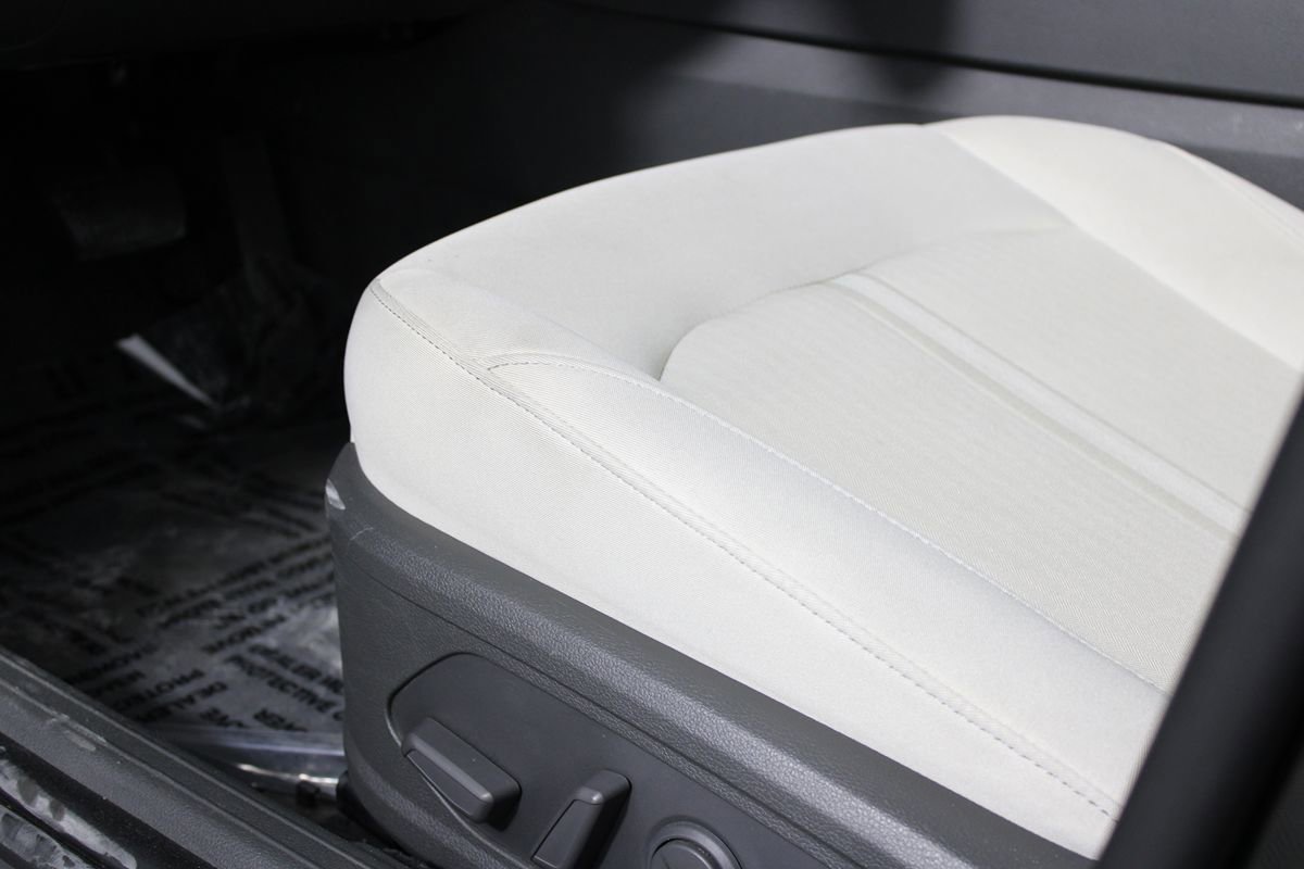 Used 2025 Hyundai Sonata SEL FWD image 9