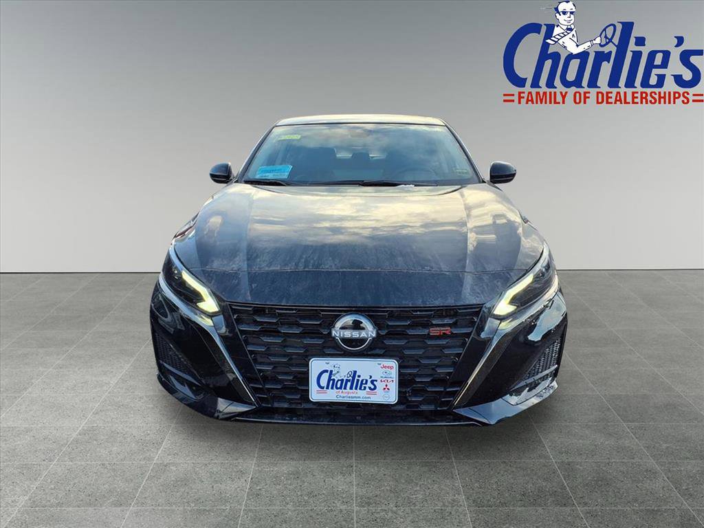 New 2025 Nissan Altima 2.5 SR w/ SR Premium Package image 2