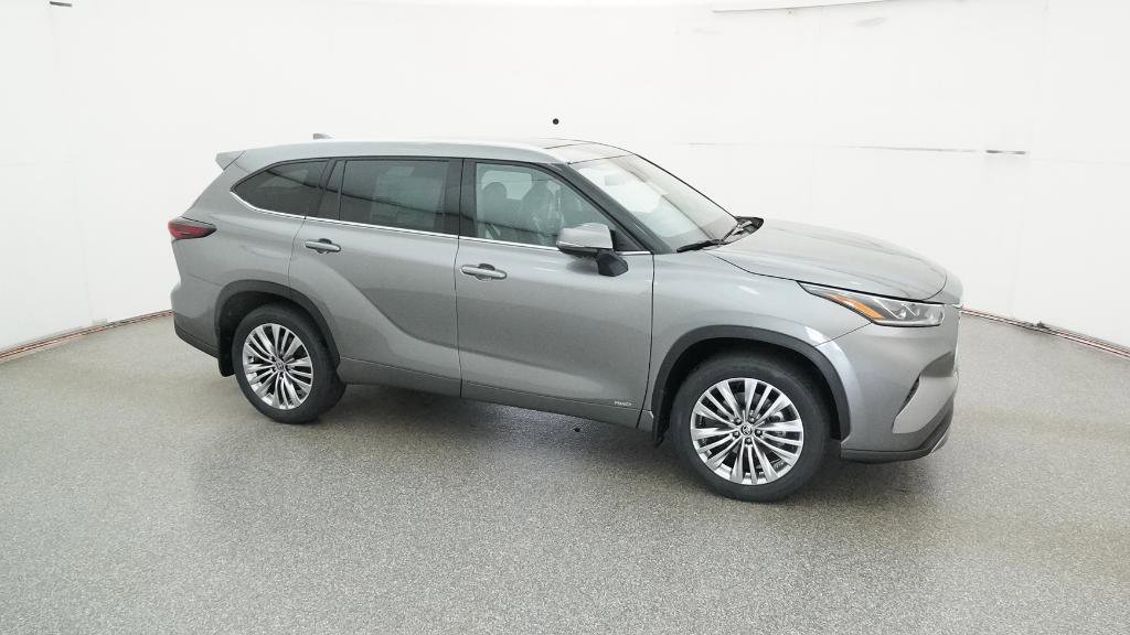 New 2026 Toyota Highlander Platinum image 50