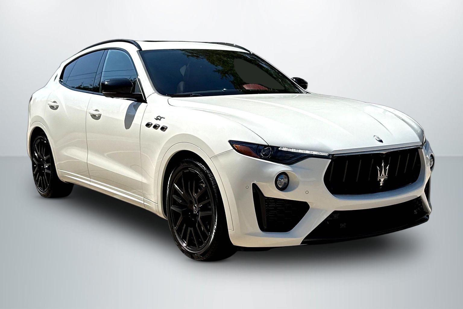 Used 2022 Maserati Levante GT AWD/4WD image 1