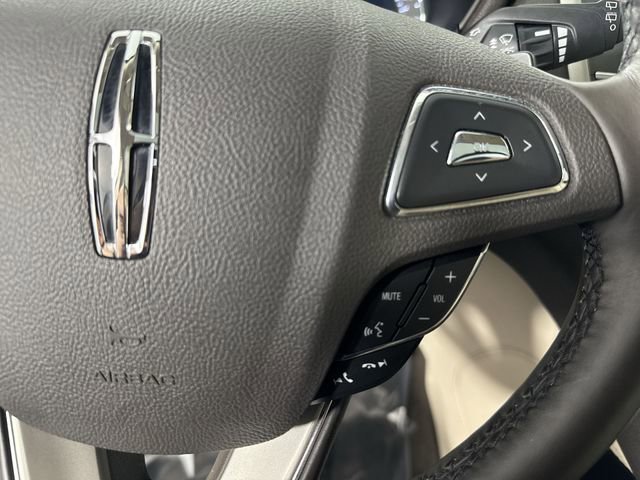 Used 2019 Lincoln MKC Reserve w/ MKC Climate Package image 13