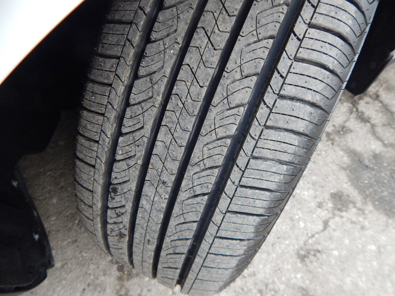 Used 2020 Ford Transit Connect XL image 29